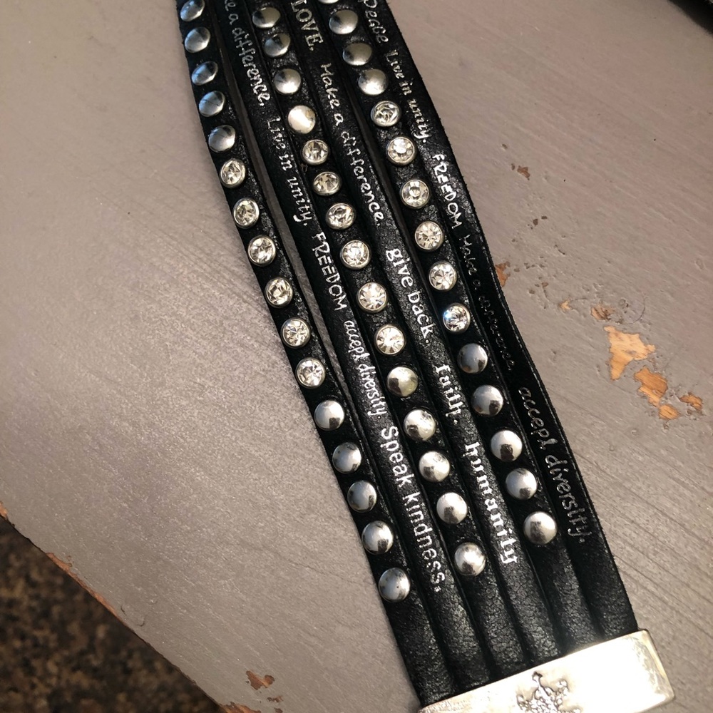 Humanity bracelet - Picture 3 of 4